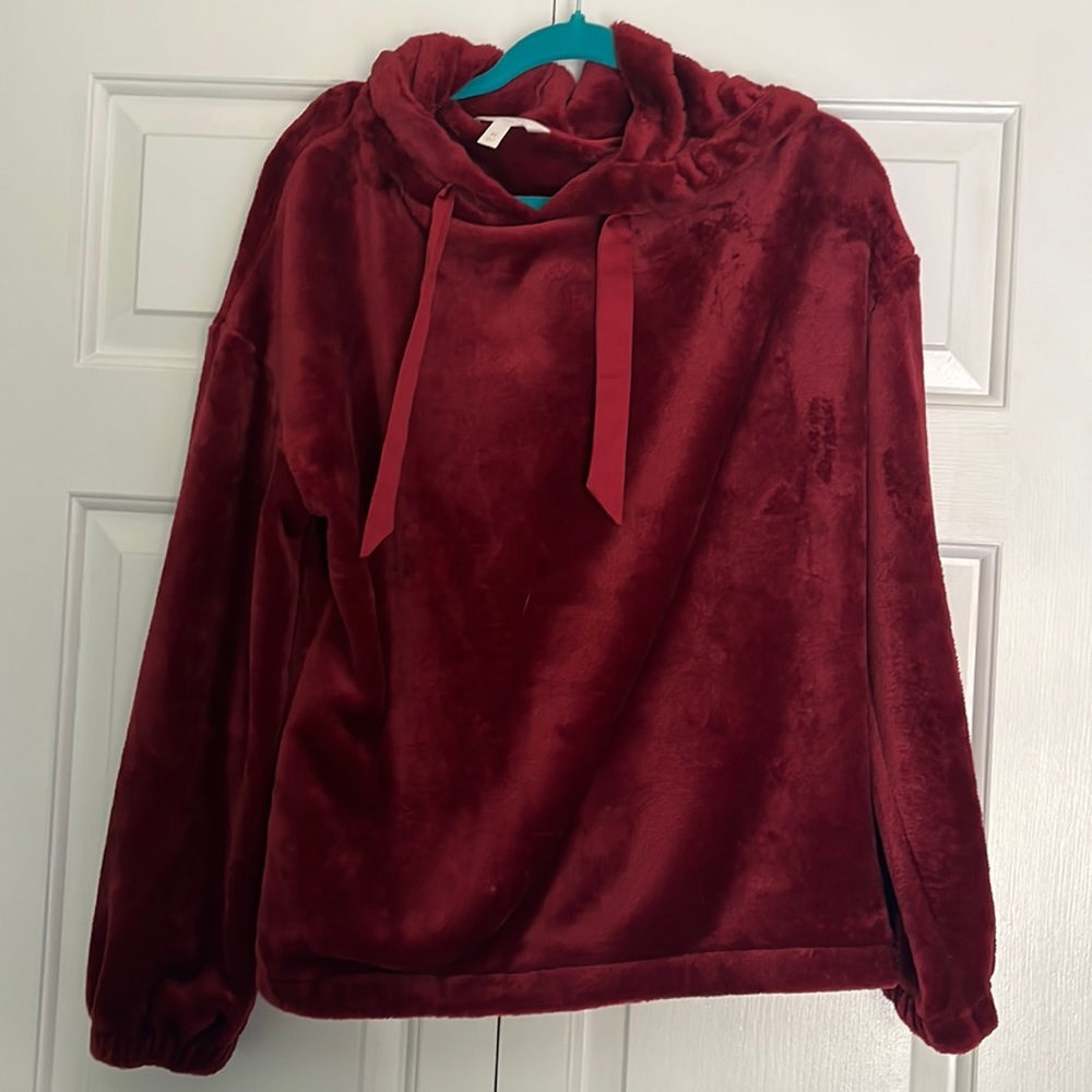 LC Lauren Conrad burgundy, cropped sweatshirt. Size medium.